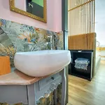 Designer 2br Duplex In With Wifi Ac