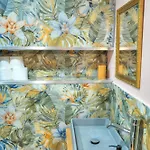 Designer 2br Duplex In With Wifi Ac * 슬리에마
