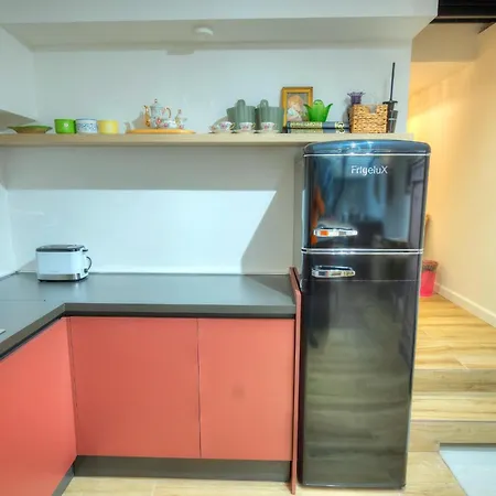 Designer 2br Duplex In With Wifi Ac * Sliema