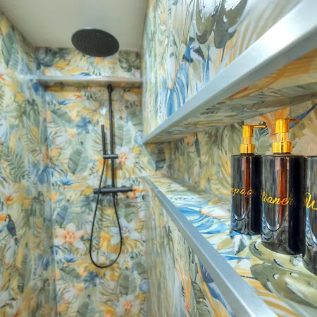 Designer 2br Duplex In With Wifi Ac Sliema