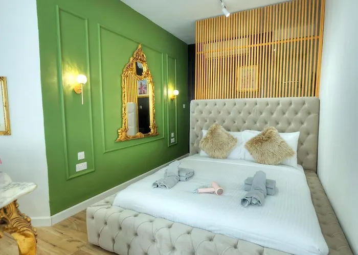 Appartement Designer 2br Duplex In With Wifi Ac Sliema