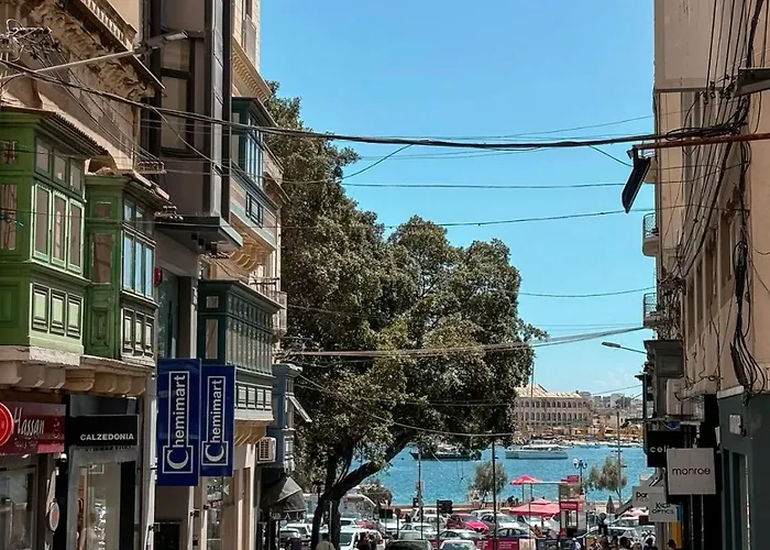 Appartement Designer 2br Duplex In With Wifi Ac *