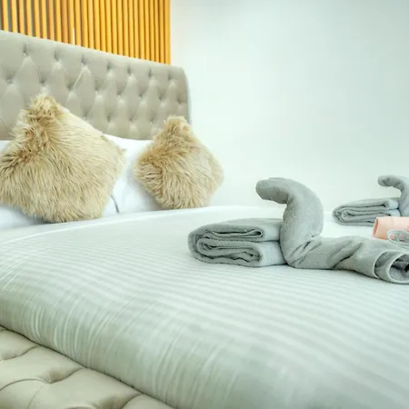 Apartamento Designer 2br Duplex In With Wifi Ac