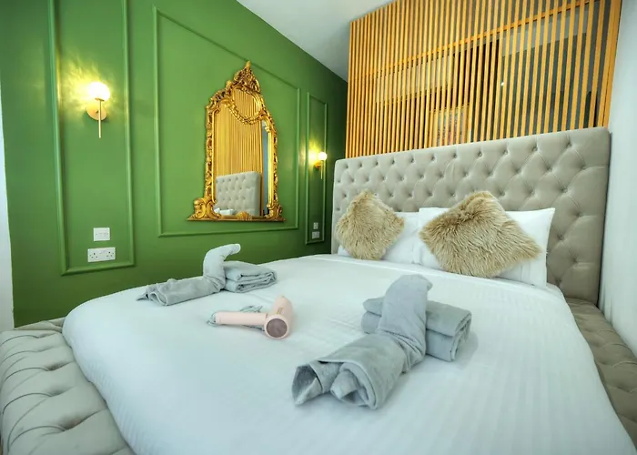 شقة Designer 2br Duplex In With Wifi Ac سليمة