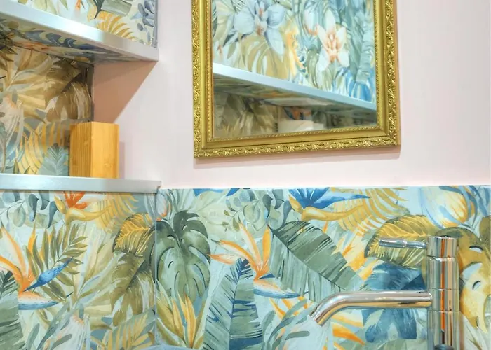 شقة Designer 2br Duplex In With Wifi Ac